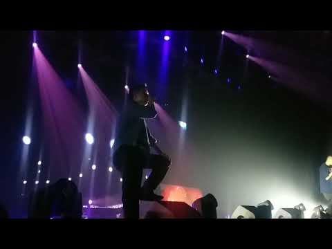 WE ARE #AOMGinBangkok2018 #Gray #Loco #Woo