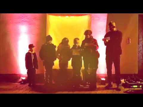 Adventsfenster Nummer 23 der Freiwilligen Feuerwehr Rheindürkheim