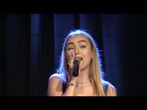 OLIWIA ŁUKOMSKA z Ostrowa Wlkp - Międzynarodowy Festiwal "WIELKOPOLSKI PARADISE 2022" - Ostrów Wlkp