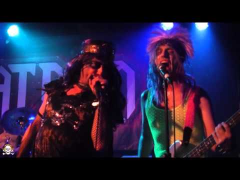 Gigatrón (Himno Al Botellón)