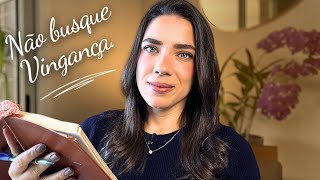 DEUS SABE, DEIXA ELE LUTAR POR VOCÊ. | Devocional do Dia | Giovanna Paulino 