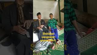 Download lagu Sholawat sangsantri papua(afkn) mp3