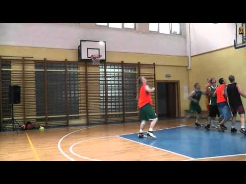 30.07.2011, Puławy III turniej streetball - I mecz