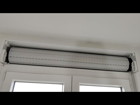 Rolladenkasten öffnen (von innen) - So geht's