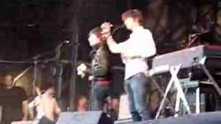 The Last Shadow Puppets + Jack White and Matt Helders live at Glastonbury