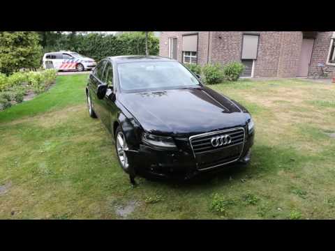 Auto ramt muurtje en belandt in voortuin van woning in Drunen