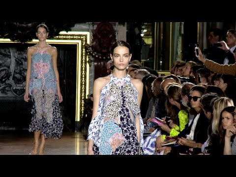 Stella McCartney - Paris Fashion Week - Spring/Summer 2015 | FIRST LOOK