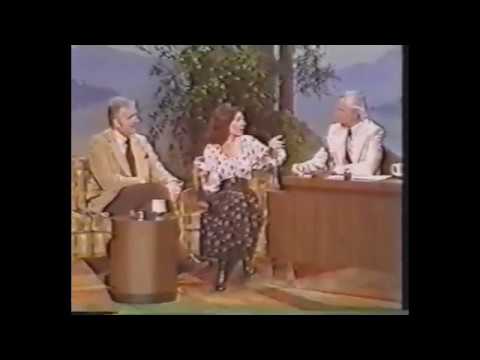 Suzanne Pleshette - Tonight show with Johnny Carson 1978