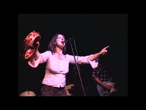 HELEN HENDERSON “Twisting Wind” live at Molly Malone’s (Los Angeles)