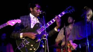 LA Salami performs "Anything is Greener Than Burnt Grass" at Servant Jazz Quarters