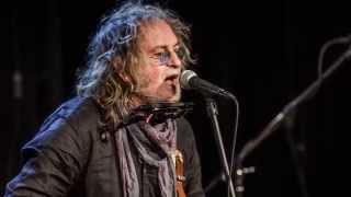Ray Wylie Hubbard performs "Stone Blind Horses" on The Texas Music Scene