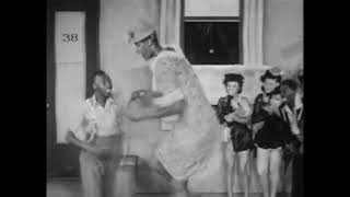 Bunker Hill with Link Wray and his Raymen - The Girl Can&#39;t Dance