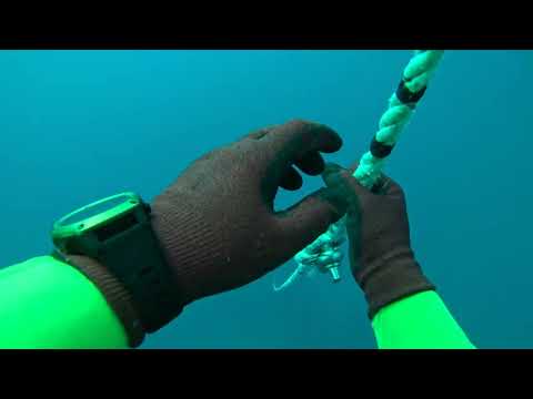 Ultra Freeze wreck dive tie-in 110 ft deep