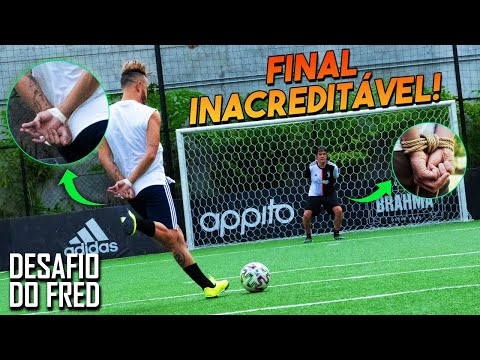 Gol a gol com a mão amarrada!