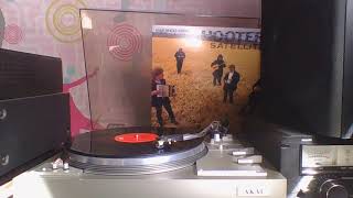 The Hooters  -  Satellite
