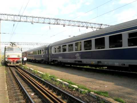 R 366 in noua compunere la plecarea din Dej spre Cluj