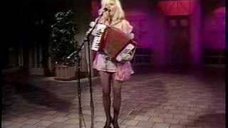 Phoebe Legere sings 