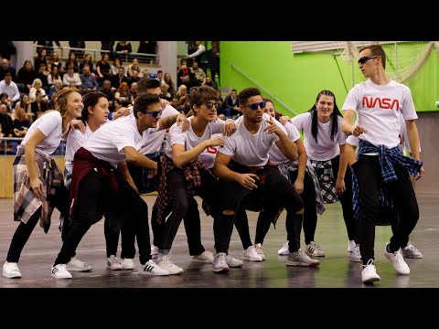 Mindenki táncol 90' Osztálytánc - Szalagavató 2018