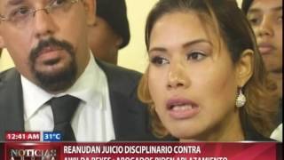 Reanudan juicio disciplinario contra Awilda Reyes; abogados piden aplazamiento