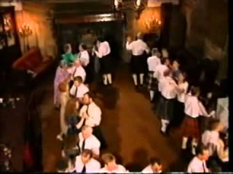 The Scottish Fiddle Orchestra - St Bernard's Waltz