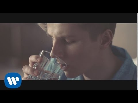 Piotr Zioła - W ciemno [Official Music Video]