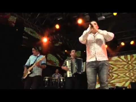 ToDoS NA FeStA De CrEnTe Banda Som e Louvor Música INéDITA (DVD Festa de Crente em Fortaleza)