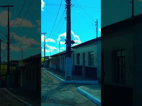 Datas, MG, preserva seus casarões históricos, a rua de Pedra, igrejas do período colonial!