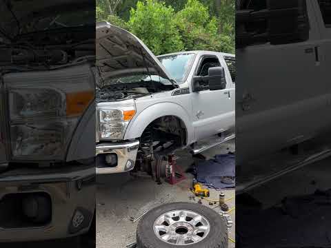 Ford F250/350 cab mount replacement/broken bolt
