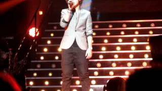 One Direction Chasing Cars Live Dublin 22/2/2011