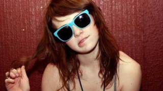 Hot Chick/In Charge - Uffie - 04 In Charge (Instrumental)