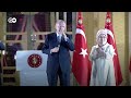 Warum wurde Erdogan trotz Wirtschaftskrise und Missmanagement wiedergewählt? | DW Nachrichten
