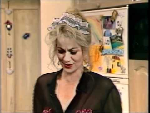 Mercia Deane-Johns What's Cooking