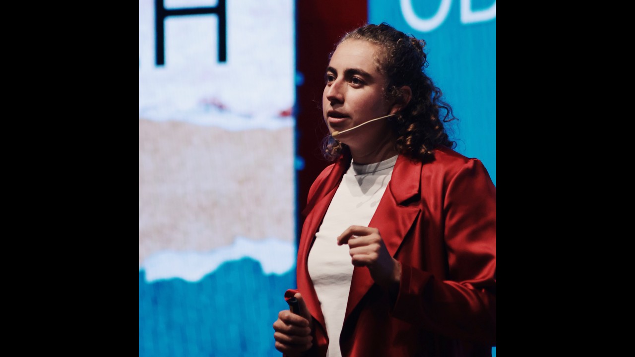 Silencio absoluto: 55 días sola en la Antártida | Andrea Dorantes | TEDxCalzadaDeLosHéroes