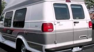 preview picture of video '2000 Dodge Ram Van #17102 in Florissant St. Louis, MO'
