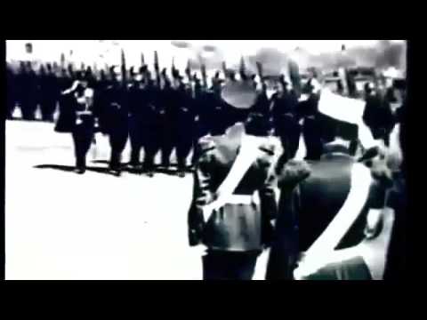 Moskau 1912. Denkmaleröffnung für Zar Alexander III mit Militärparade