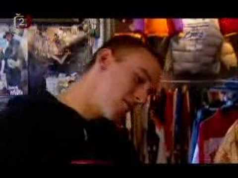 Supercrooo v paskvilu