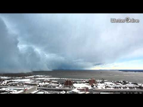 This is how the lake effect occurs - fixed snow shower chains