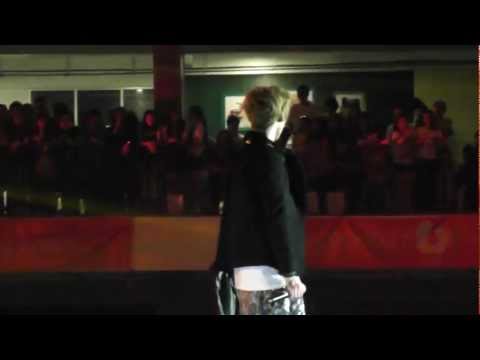 121211 EXO-M — What is Love (CHEN & LUHAN)