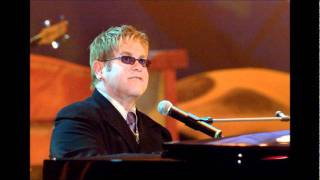 #9 - Tell Me When The Whistle Blows - Elton John - Live in New York 2004