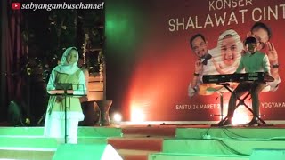 Download lagu SABYAN GAMBUS LIVE - LAW KANA BAINANAL HABIB. mp3