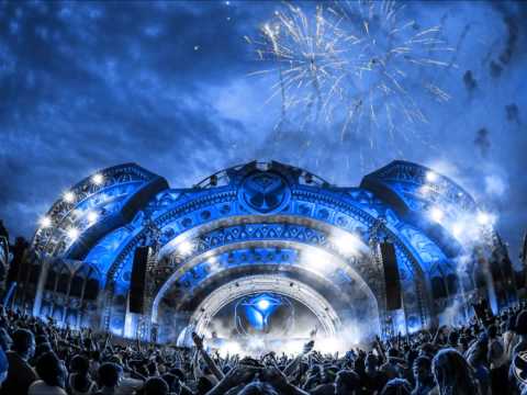 Sydney Samson  Guess Who´s  Back  VS  Burns - Make it Clap (created GoOmer)