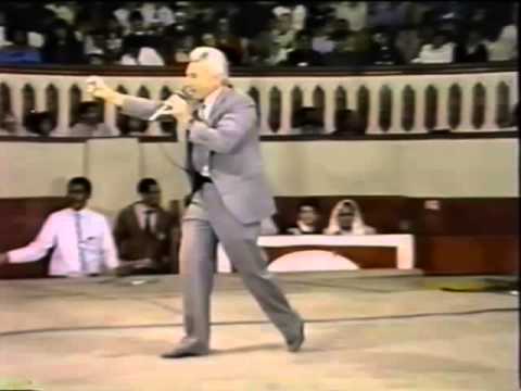 4 JINETES DE APocalipsis.6, Yiye Avila