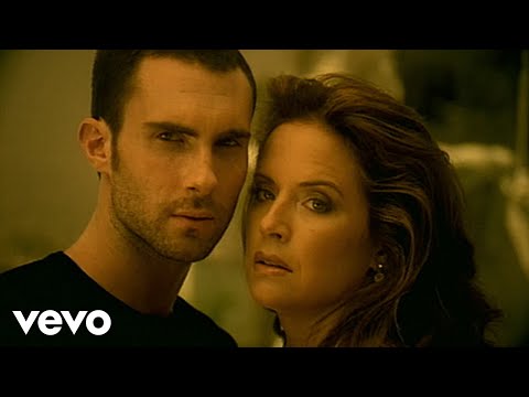 Maroon 5 - She Will Be Loved (Official Music Video)