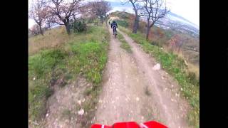 preview picture of video 'Discesa in MTB Torrente Malavenda_Bikers e natura in Aspromonte'