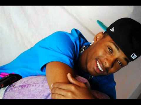 Justin Bieber Ft New Boyz Rich Girl (Remix)