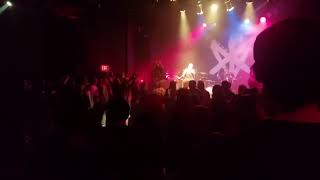 Martyr ad - broken mouth