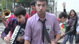 preview picture of video 'LIPDUB Euskal Herria Eguna 2011 Ibarran [HQ]'