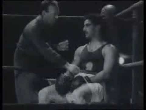 László Papp wins 3rd Gold Medal (a) 1/1