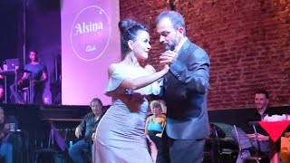 Video thumbnail for Pobre Flor (Romantica Milonguera) Erika Lopez y Jose Halfon. Milonga Alsina tango club 30mar24 (3/4)