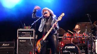 A Girl Like Me Suzi Quatro 2011